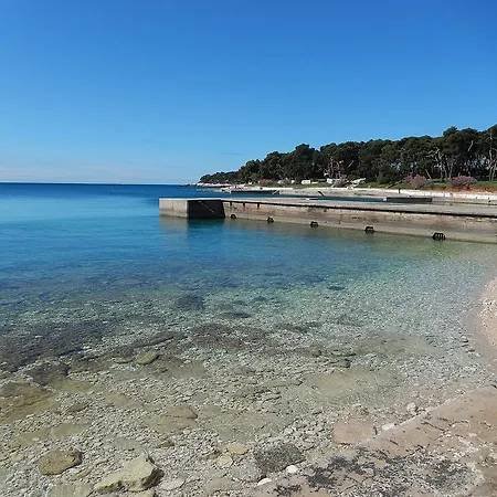 Nera * Pula