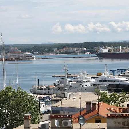 Nera Pula