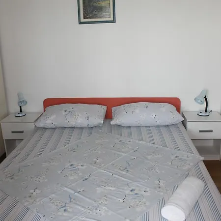Apartment Nera *