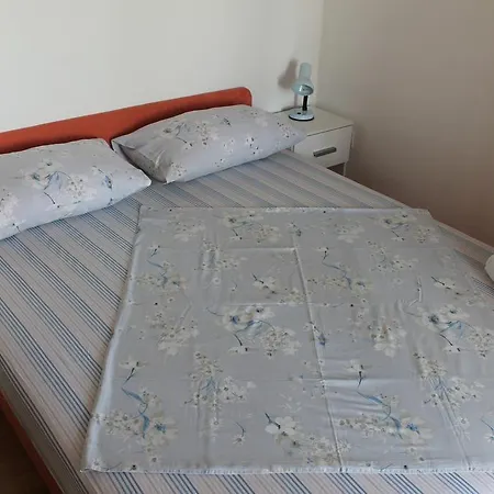 Apartment Nera *